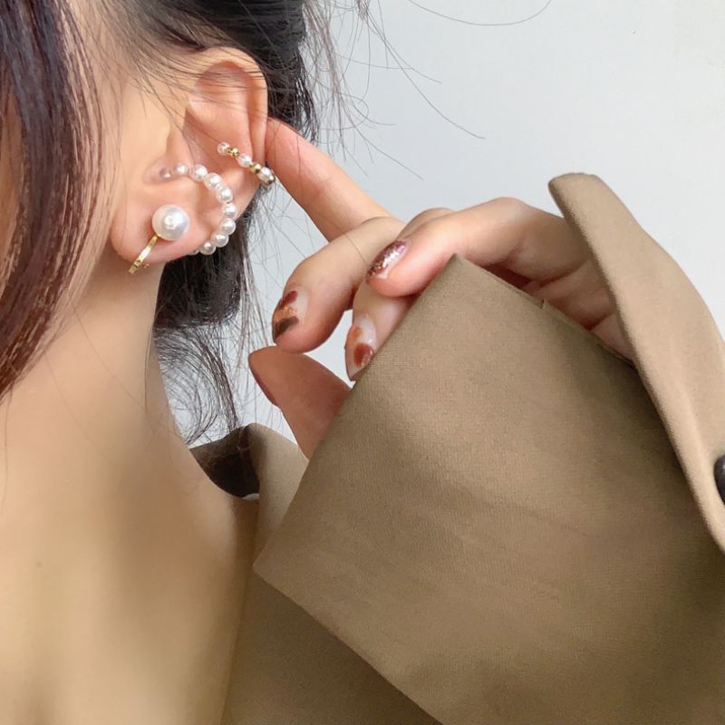 Conjunto Ear Cuff Geométrico Perlas