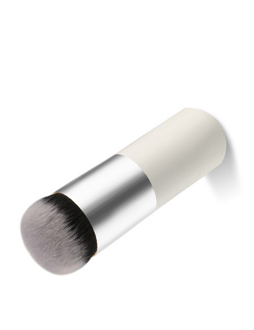 Trendy White+silver Color Color Matching Decorated Makeup Brush(1pc)