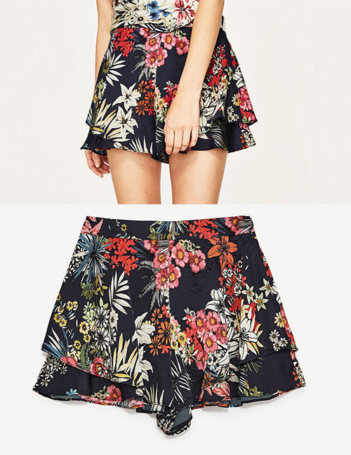 Fashion Navy Flower Pattern Decorated Simple Shorts