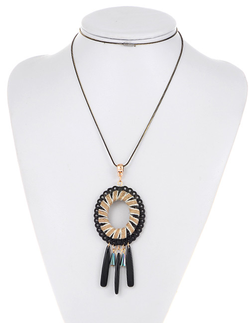 Fashion Black Tassel Decorated Long Necklace