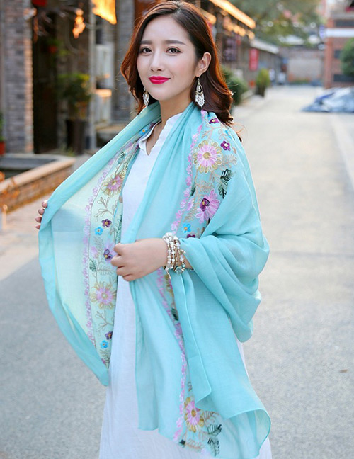 Fashion Light Blue Embroidery Flower Decorated Scarf