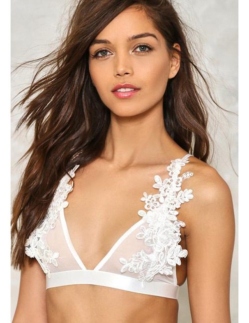 Sexy White Flowers Decorated Pure Color Underwear