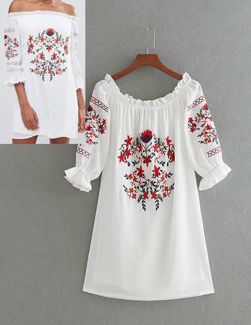 Vintage White Off The Shoulder Decorated Dress