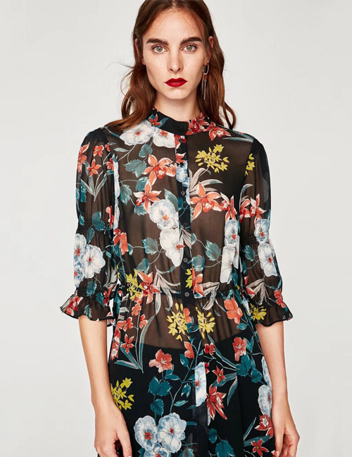 Vintage Multi-color Flower Shape Decorated Long Shirt