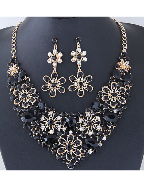 Elegant Black Flower Shape Design Hollow Out Jewelry Sets