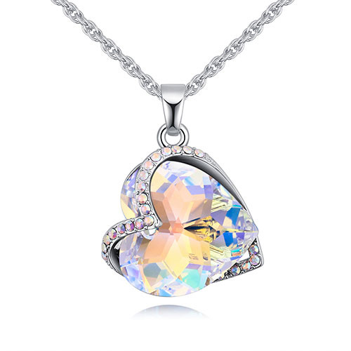 Fashion Multi-color Heart Shape Diamond Decorated Necklace