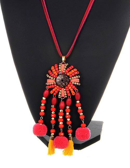Exaggerated Red Fuzzy Ball Decorated Pom Necklace