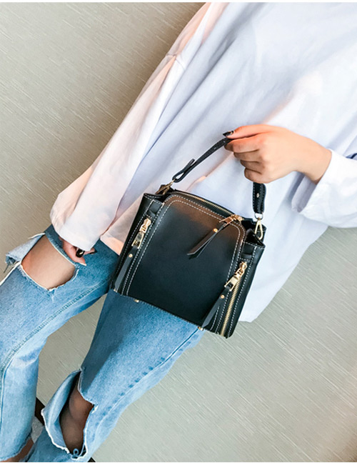 Elegant Black Pure Color Decorated Tassel Handbag