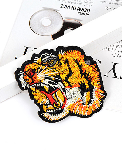 Fashion Yellow Embroidered Tiger Decorated Brooch