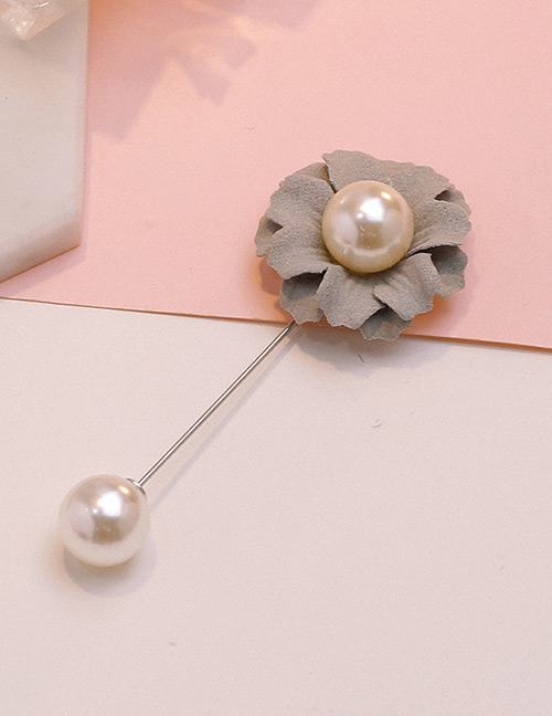 Fashion Light Gray Big Pearls Decorated Flower Design Brooch
