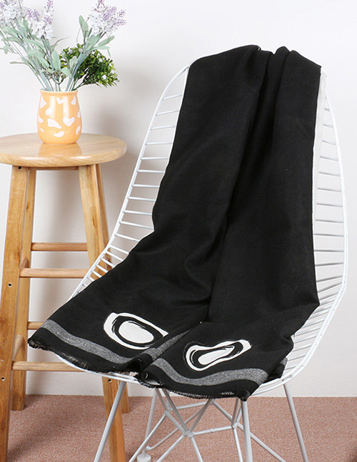 Trendy White+black Color Matching Decorated Thicken Scarf