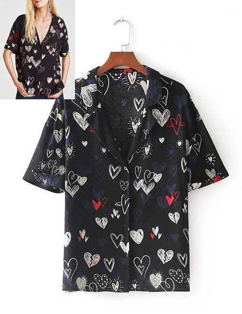 Fashion Black Hear Shape Pattern Decorated Shirt
