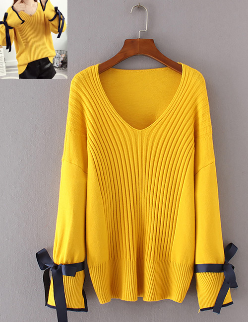Retro Yellow Bowknot Shape Decorated Sweater
