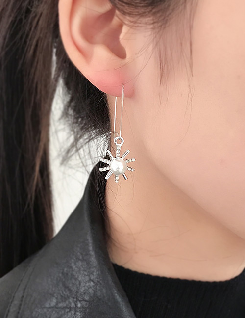 Fashion Silver Color Sun Shape Decorated Earrings