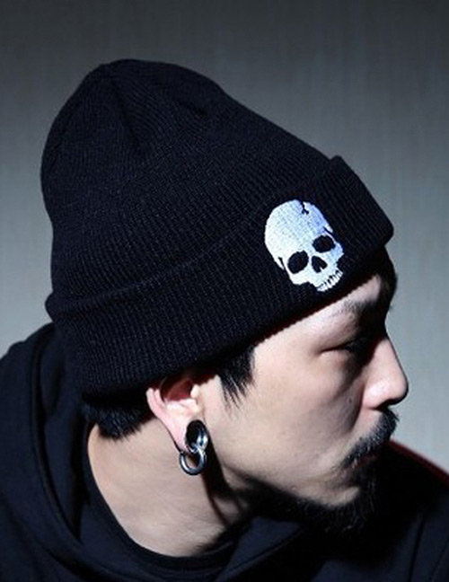 Personality White Skull Shape Decorated Cap