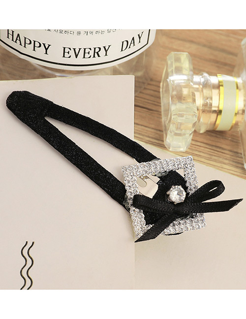 Lovely Black Square Shape Diamond Decorated Hairpin