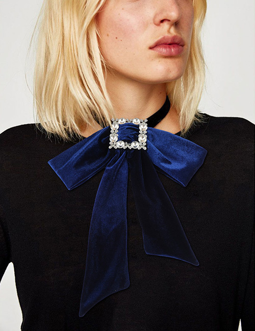 Elegant Sapphire Blue Square Shape Decorated Bowknot Necklace