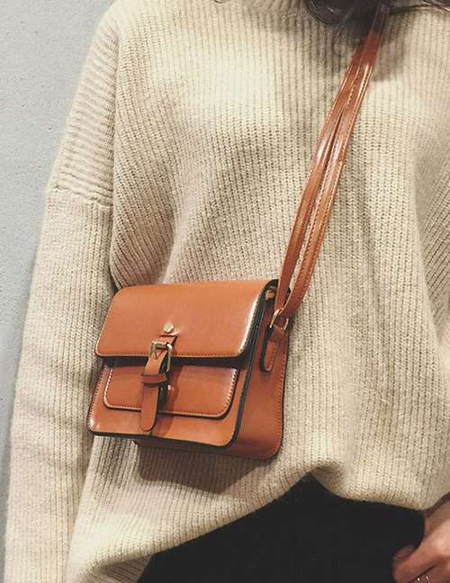 Fashion Light Brown Belt Buckle Shape Decorated Bag