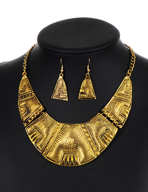 Elegant Gold Color Triangle Shape Decorated Jewelry Sets