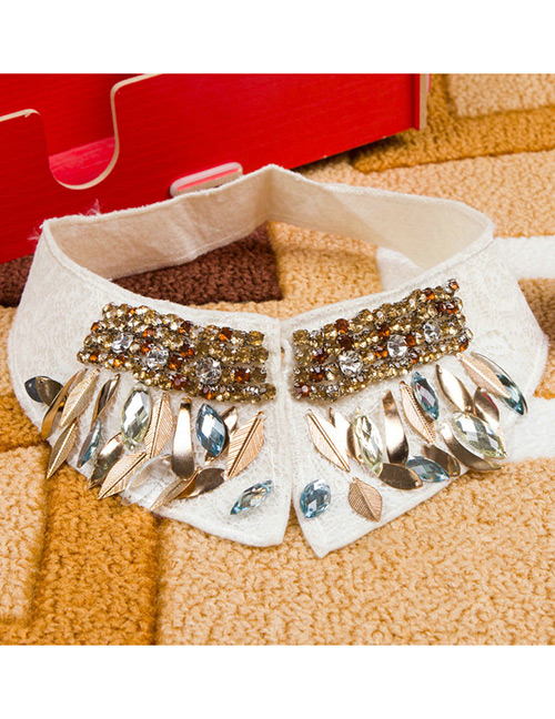 Fashion White Diamond Decorated Fake Collar