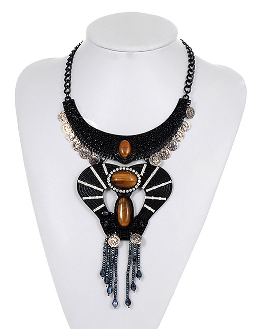 Fashion Black Oval Shape Decorated Necklace