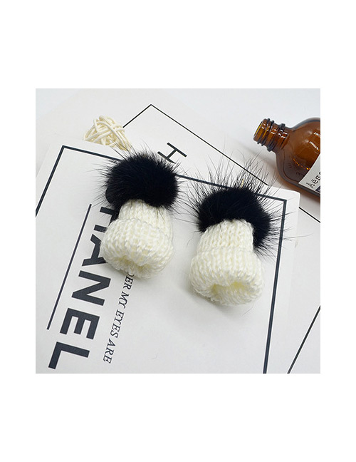 Fashion Black Hat Shape Decorated Simple Earrings