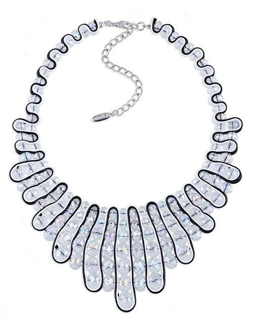 Vintage White Oval Shape Diamond Decorated Hand-woven Necklace