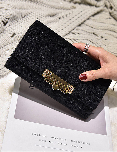Fashion Black Lock Decorated Wallet