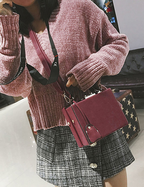 Fashion Red Square Shape Decorated Shoulder Bag