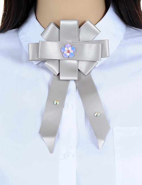Fashion Gray Flower Shape Decorated Bowknot Brooch
