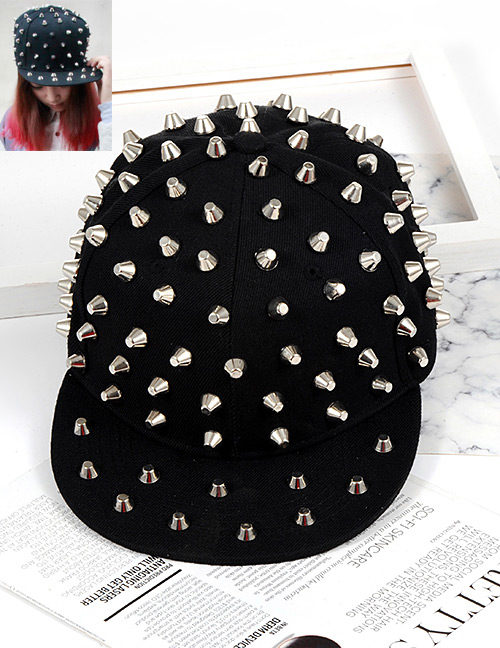 Fashion Black Metal Rivet Shape Decorated Hat