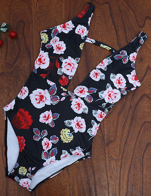 Fashion Black Flower Pattern Decorated Swimwear