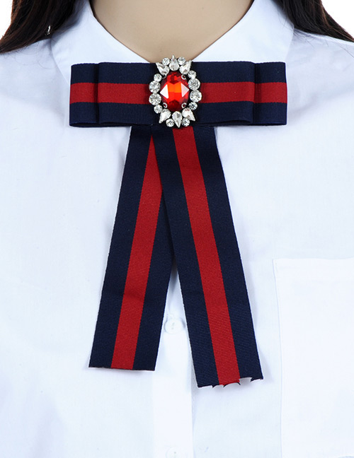 Elegant Navy+red Color-matching Decorated Brooch