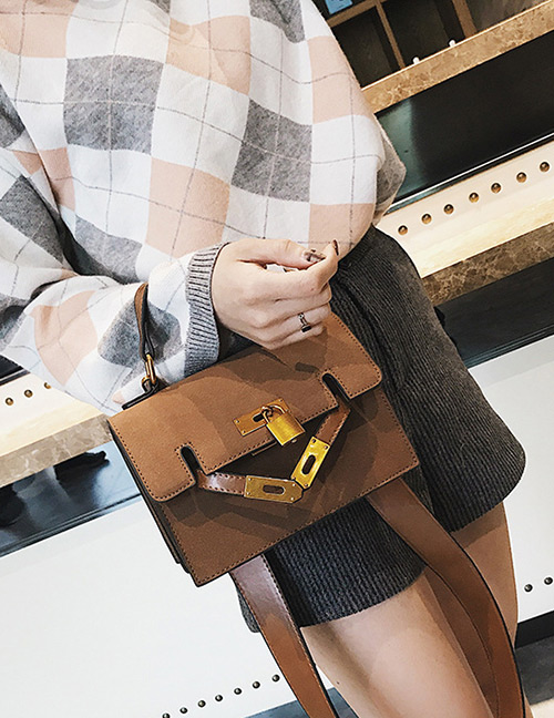 Vintage Brown Lock Shape Decorated Bag