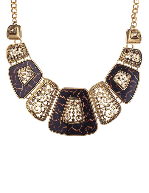 Exaggerated Brown Square Shape Decorated Necklace