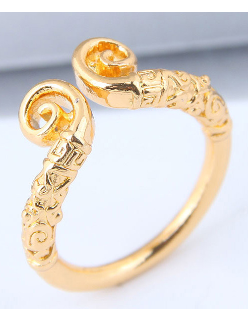 Vintage Gold Color Pure Color Decorated Ring