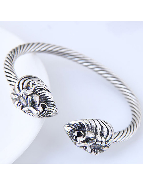 Fashion Silver Color Lion Shape Decorated Bracelet