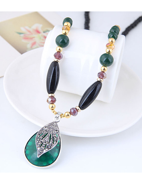 Elegant Green+black Leaf Pendant Decorated Long Necklace