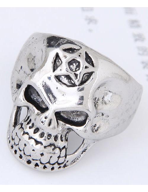Vintage Silver Color Skull Shape Decorated Ring