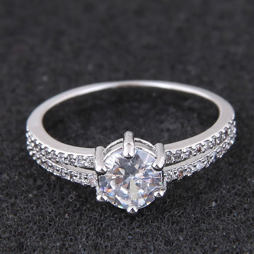 Fashion Silver Color Round Shape Diamond Decorated Ring