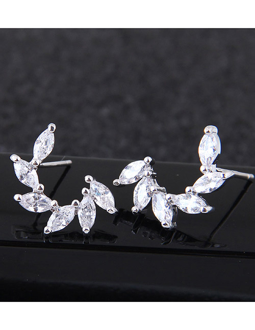 Fashion White Diamond Decorated Earrings