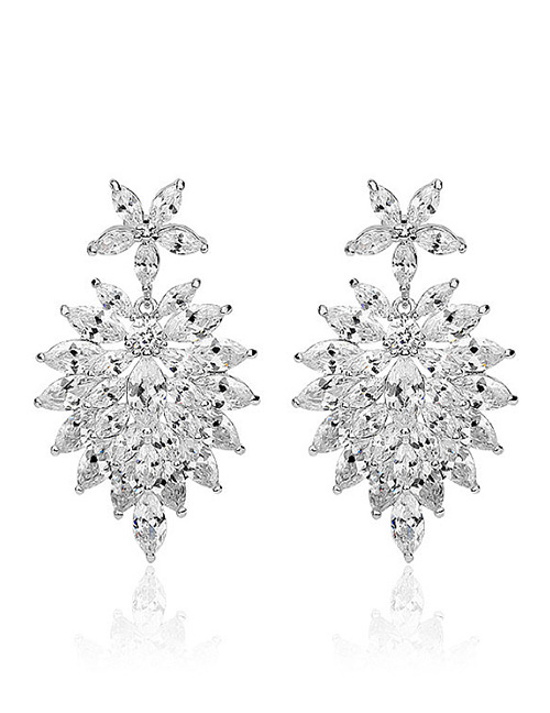 Fashion White Full Diamond Decorated Flower Shape Earrings
