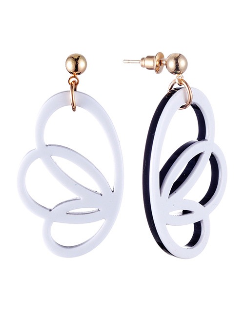 Fashion White Wing Shape Decorated Earrings