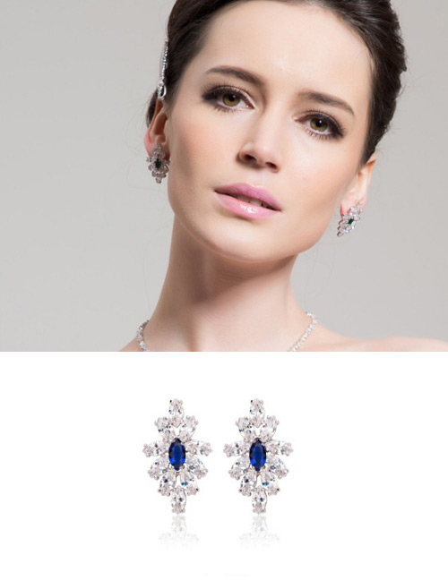 Fashion Sapphire Blue Oval Shape Decorated Earrings
