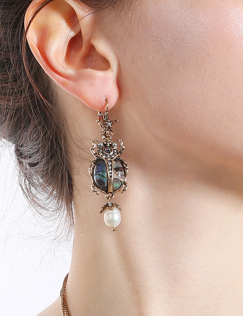 Fashion Gold Color Ladybug Shape Decorated Earrings