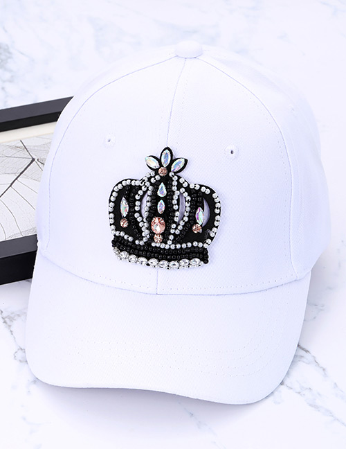 Fashion White Crown Shape Decorated Baseball Cap