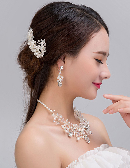 Fashion White Pearl Decorated Jewelry Sets