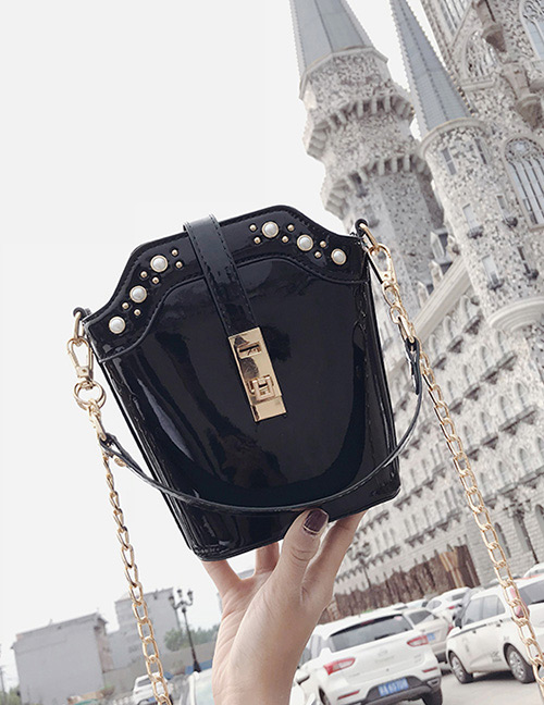 Fashion Black Lock Shape Decorated Shoulder Bag