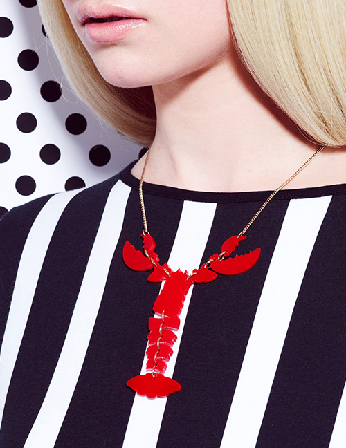 Fashion Gold Color Crayfish Pendant Decorated Necklace