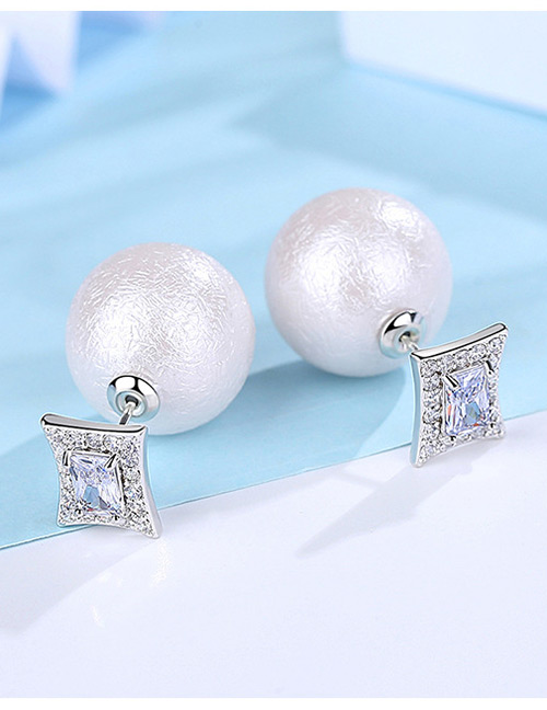 Fashion White Diamond Decorated Earrings